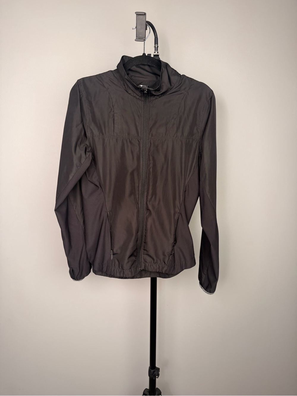 Mondetta Women's Black Lightweight Zip-Front Jacket